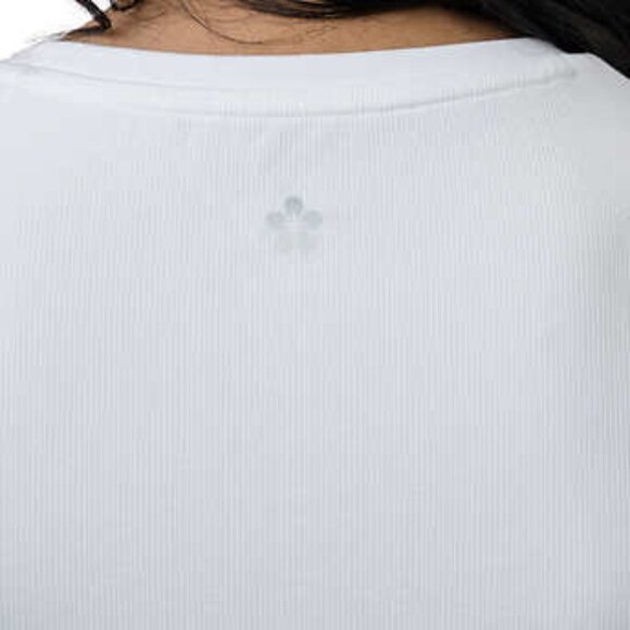 NEW Tuff Athletics Short Sleeved Seamless Top | White - Picture 4 of 8